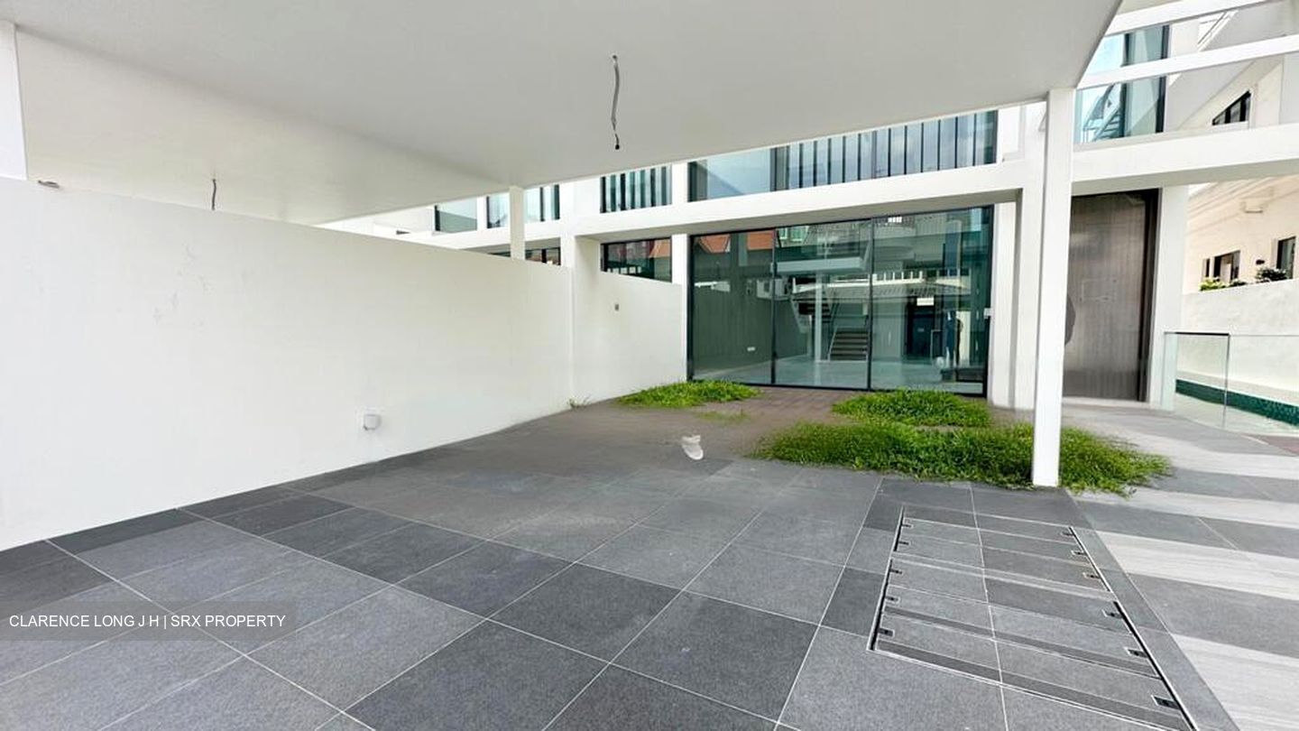 Bedok Avenue (D16), Semi-Detached #468851031